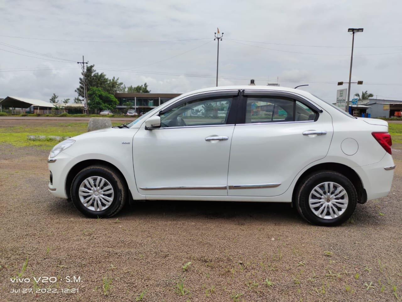 TODAYS OFFER SWIFT DZIRE @3200/- SHIRDI TO PUNE AIRPORT DROP.